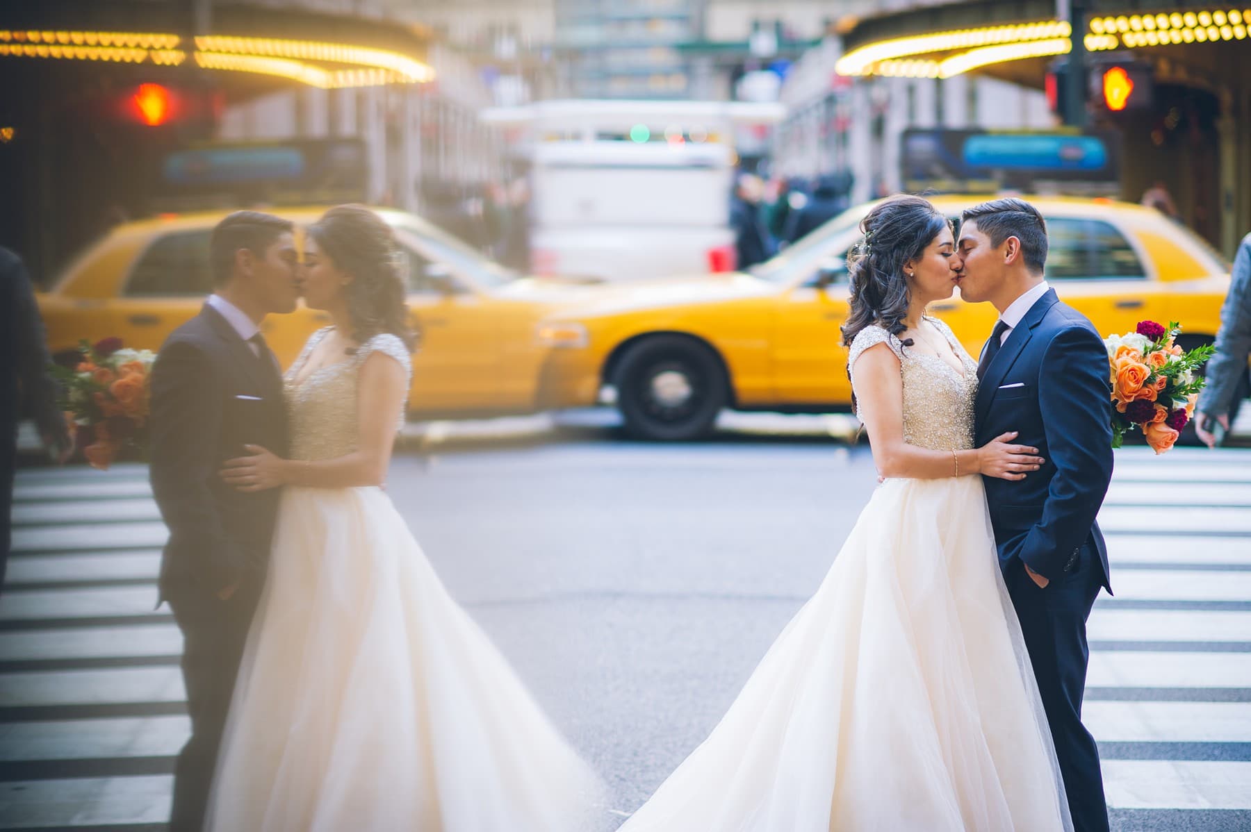 NYC taxi photos | NYC elopement | Jackie Reinking NY Officiant