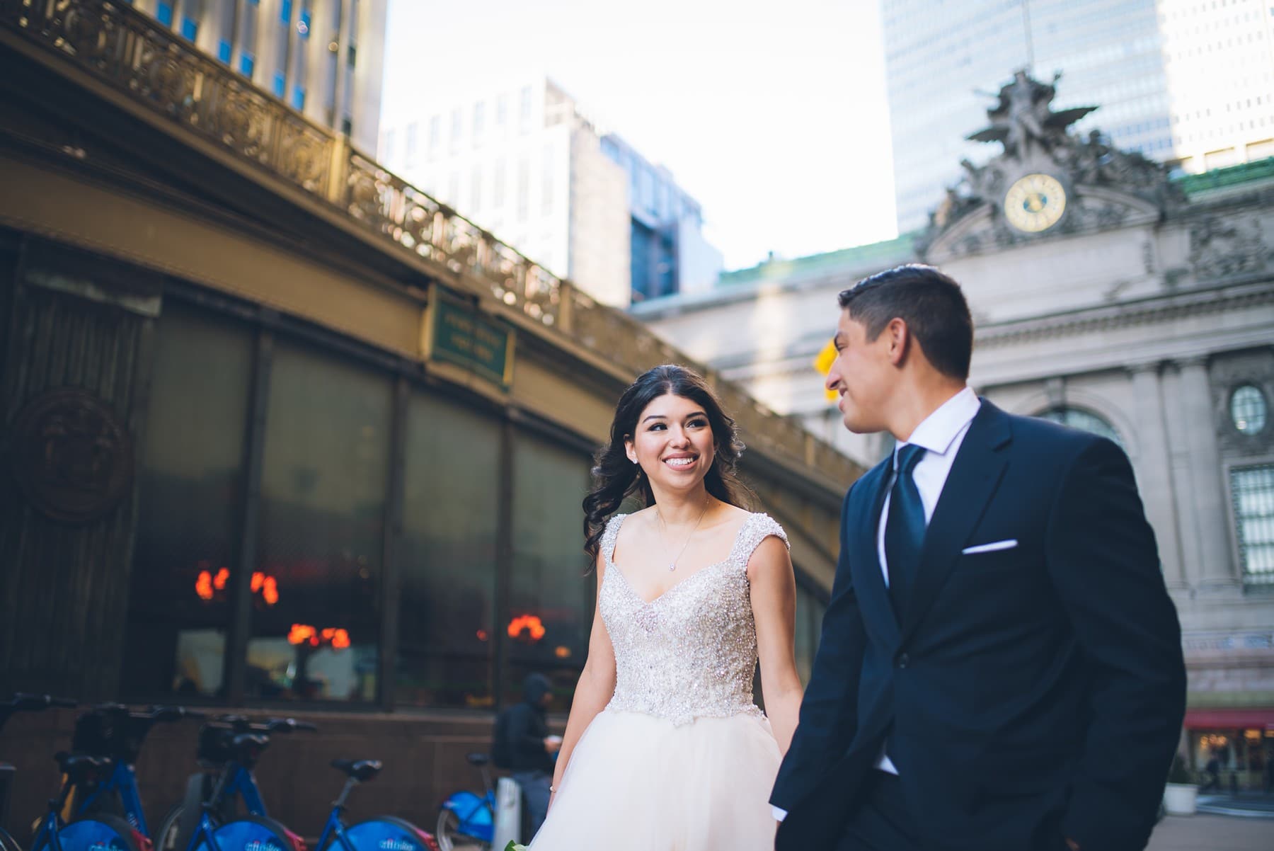 Grand Central Photo tour | NYC elopement | Jackie Reinking NY Officiant